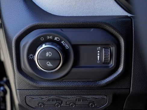 New 2026 Jeep Gladiator Sport AWD/4WD image 12