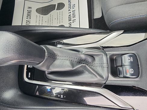 Used 2022 Toyota Corolla SE w/ Carpet Mat Package (TMS) FWD image 19