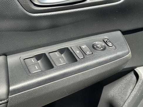 Used 2024 Honda CR-V EX image 16