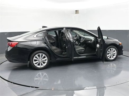 Used 2024 Chevrolet Malibu LT image 47