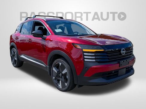 Certified 2026 Nissan Kicks SR w/ Cold Weather Package AWD/4WD image 2
