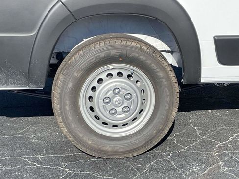 New 2026 RAM ProMaster 2500 w/ Convenience Group image 33