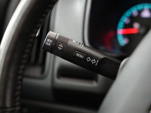 Used 2015 Chevrolet Colorado Z71 RWD image 14