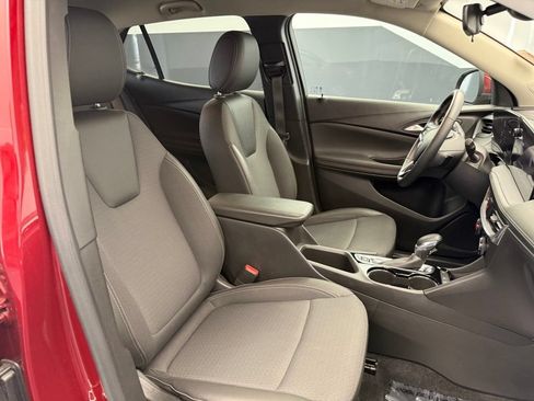 Used 2024 Buick Encore GX Preferred FWD image 65