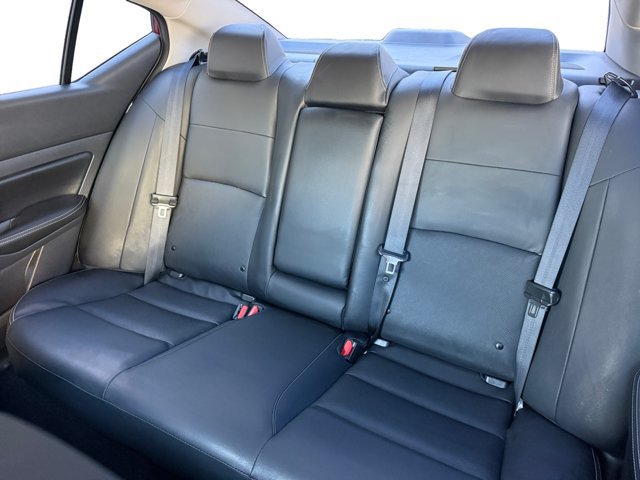 Used 2023 Nissan Altima 2.5 SL FWD image 11