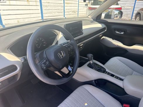 Used 2024 Honda HR-V LX image 18