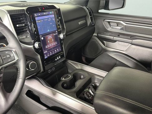 Used 2025 RAM 1500 Big Horn RWD image 19