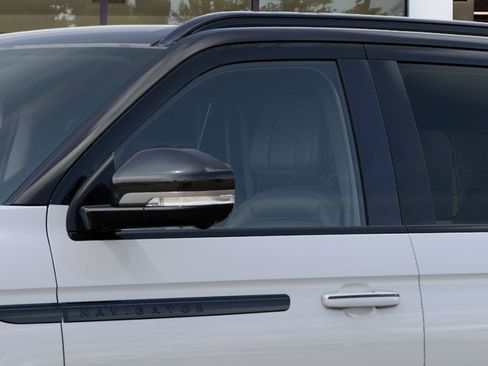 New 2027 Lincoln Navigator Black Label AWD/4WD image 20