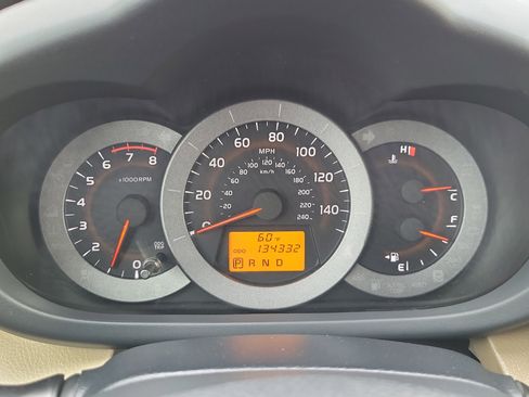 Used 2009 Toyota RAV4 UP image 18