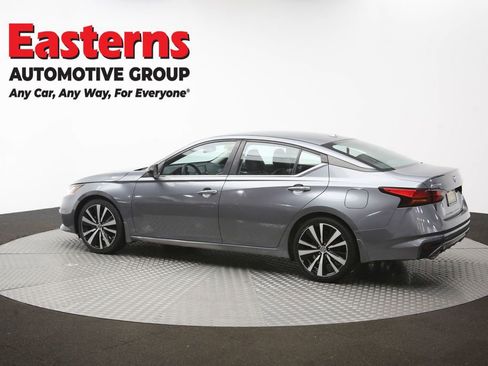 Used 2020 Nissan Altima 2.5 SR FWD image 62