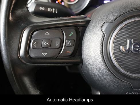 Used 2022 Jeep Wrangler Sport AWD/4WD image 19