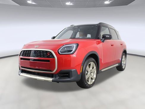 Used 2025 MINI Cooper Countryman S image 1