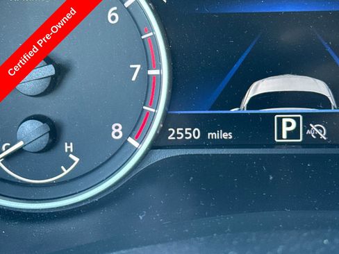 Certified 2025 Nissan Sentra SR image 25