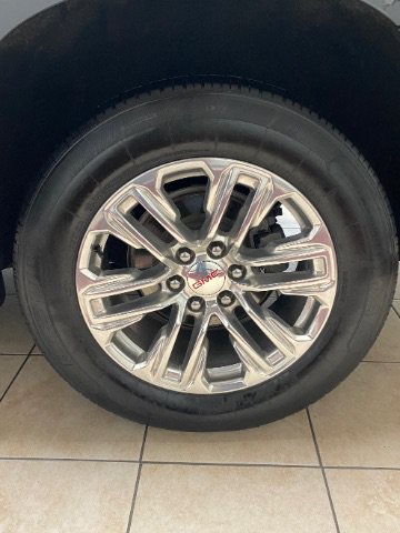 Used 2023 GMC Yukon XL SLT AWD/4WD image 32