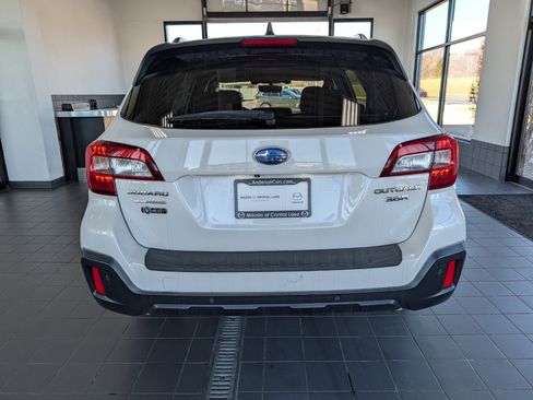 Used 2019 Subaru Outback 3.6R Touring w/ Popular Package #3A image 3