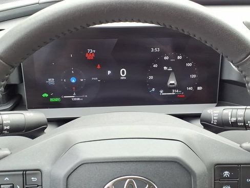 Used 2026 Toyota RAV4 XLE Premium AWD/4WD image 20