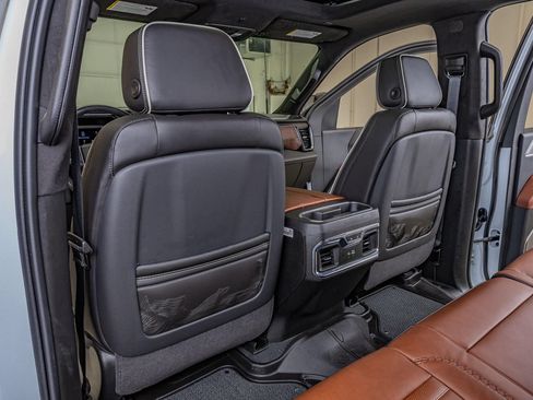 Used 2026 GMC Sierra 2500 Denali Ultimate w/ Max Trailering Package AWD/4WD image 28