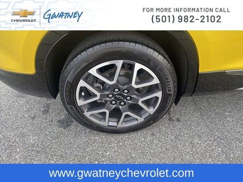 Used 2023 Chevrolet Blazer RS w/ LPO, Floor Liner Package image 11