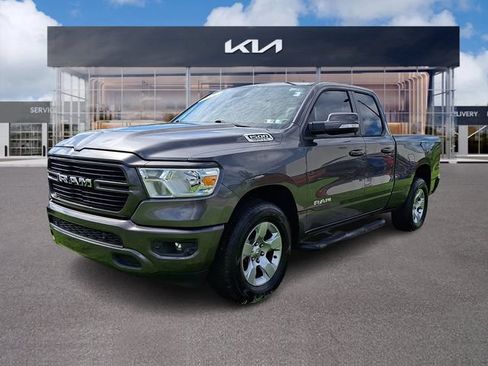 Used 2019 RAM 1500 Big Horn AWD/4WD image 3