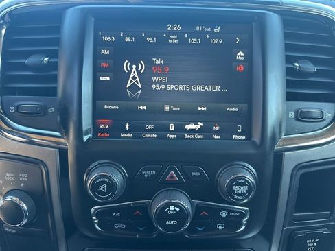 Used 2018 RAM 2500 Laramie w/ Sport Appearance Group AWD/4WD image 23