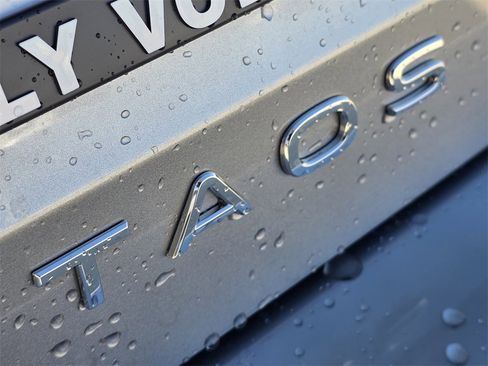 New 2026 Volkswagen Taos S image 7