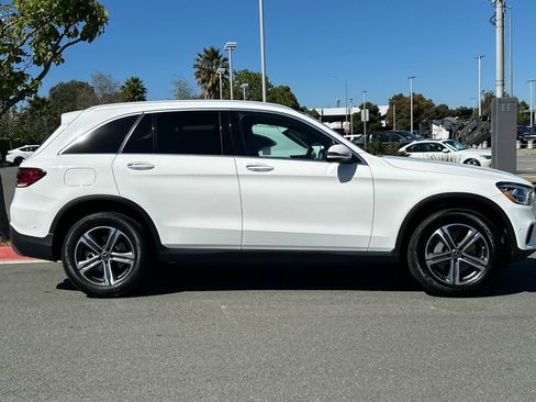 Used 2021 Mercedes-Benz GLC 300 4MATIC w/ Premium Package image 3