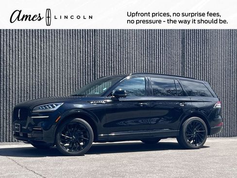 Used 2023 Lincoln Aviator Reserve w/ Jet Package AWD/4WD image 1