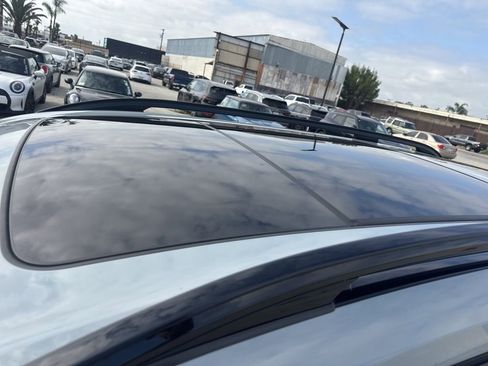 Used 2024 BMW X7 xDrive40i w/ M Sport Package image 19