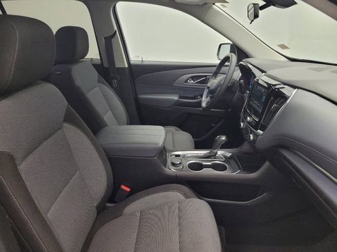 Used 2019 Chevrolet Traverse LT FWD image 21