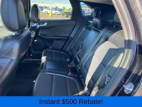 Used 2023 Ford Escape Platinum image 18