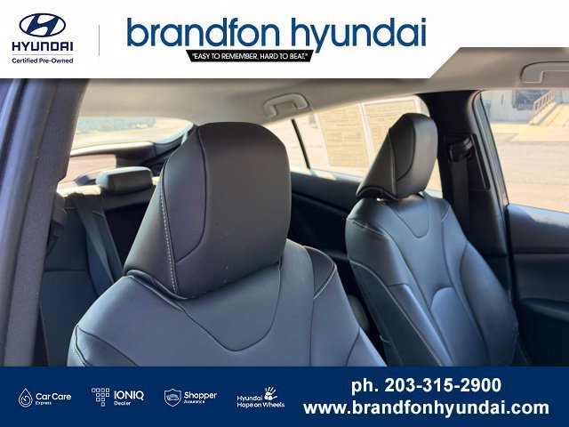 Used 2020 Toyota Prius Prime XLE w/ Carpet Mat Package FWD image 28