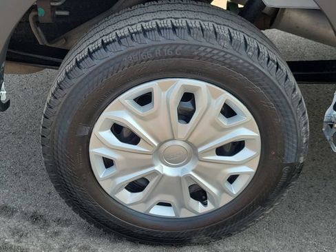 Certified 2025 Ford Transit 250 Low Roof w/ Exterior Upgrade Package RWD image 30