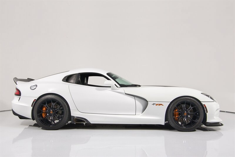 Used 2014 SRT Viper SRT-10 RWD image 13