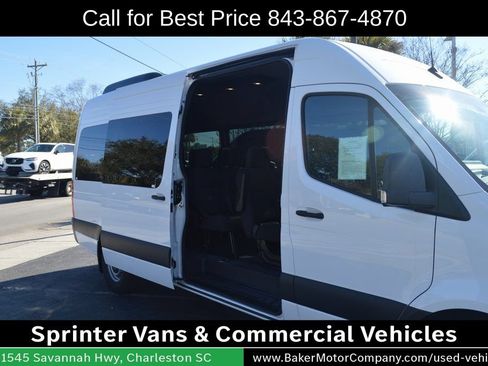 Used 2025 Mercedes-Benz Sprinter 2500 image 36