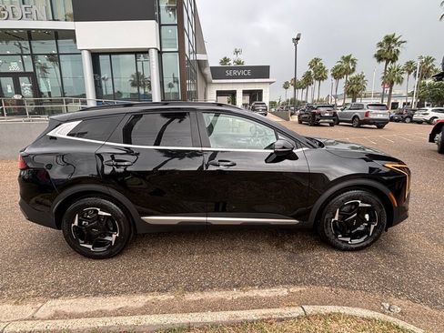 New 2026 Kia Sportage SX FWD image 8