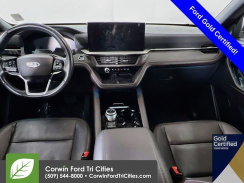 Used 2025 Ford Explorer Platinum w/ LUX Leather Package AWD/4WD image 7