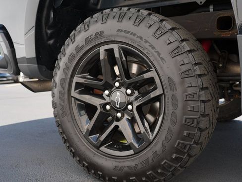 Used 2022 Chevrolet Silverado 1500 LT Trail Boss AWD/4WD image 28