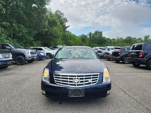 Used 2008 Cadillac DTS FWD image 8