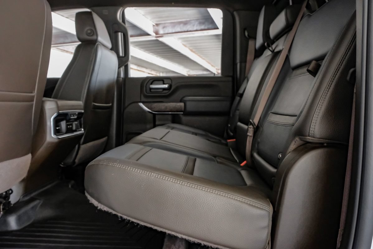 Used 2022 GMC Sierra 3500 Denali w/ Denali Ultimate Package AWD/4WD image 38