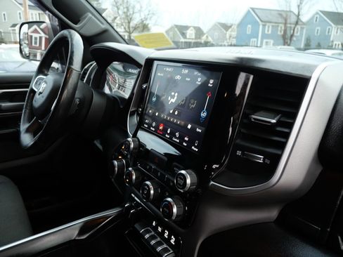 Used 2019 RAM 1500 Big Horn image 31