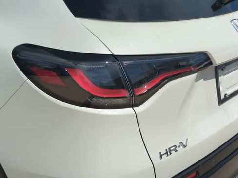 New 2026 Honda HR-V EX-L image 12