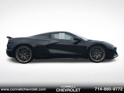 Used 2023 Chevrolet Corvette Z06 image 4