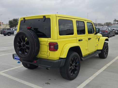 Used 2023 Jeep Wrangler Sahara w/ Cold Weather Group image 3
