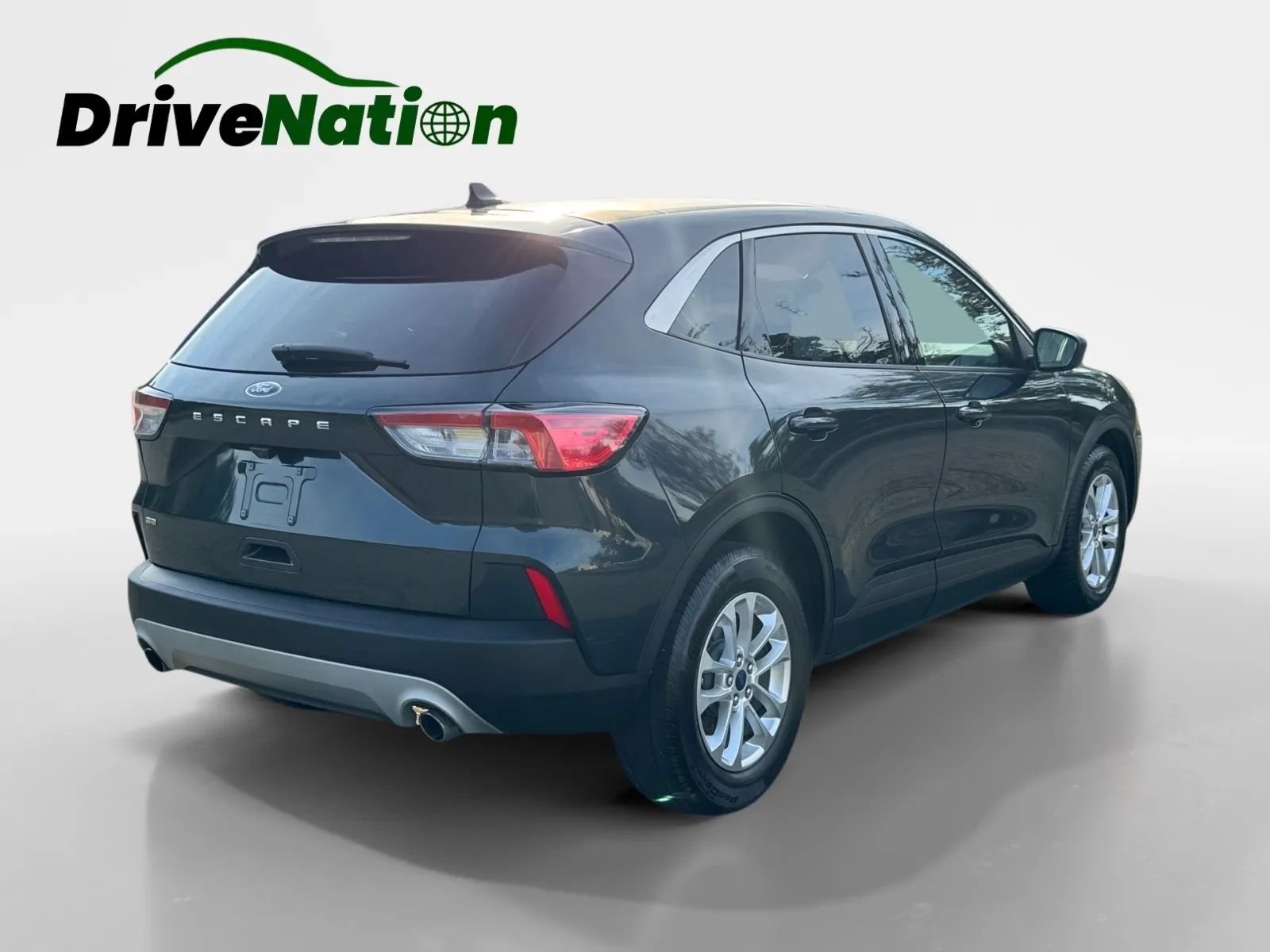 Used 2022 Ford Escape SE w/ Convenience Package FWD image 5