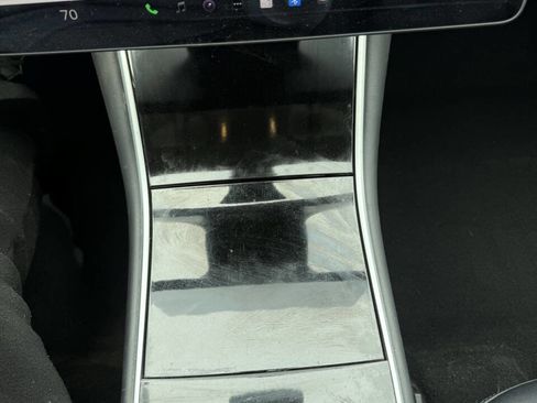 Used 2018 Tesla Model 3 Long Range image 26