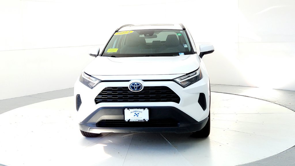 Certified 2024 Toyota RAV4 XLE w/ Convenience Package AWD/4WD image 8