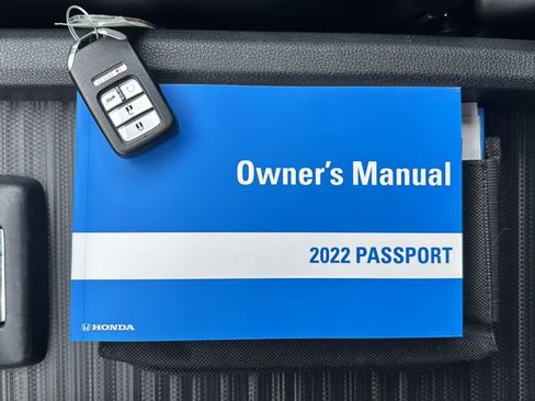 Used 2022 Honda Passport Elite image 38