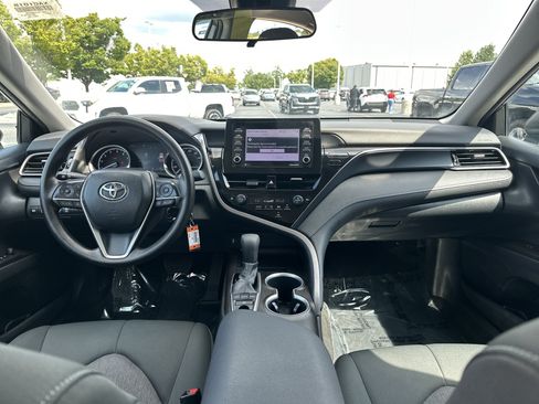 Certified 2022 Toyota Camry LE AWD/4WD image 29