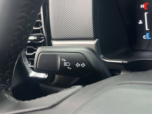 New 2025 Ford Ranger XLT w/ FX4 Off-Road Package AWD/4WD image 9