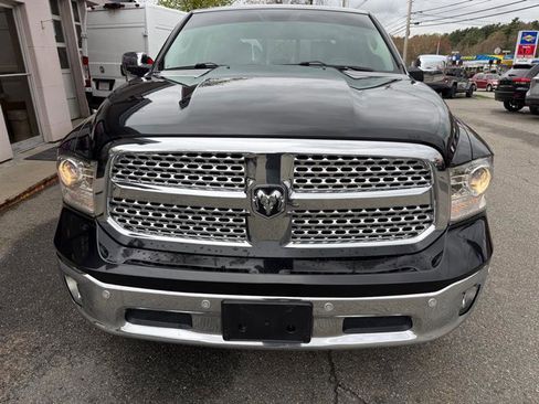Used 2017 RAM 1500 Laramie w/ Convenience Group AWD/4WD image 5